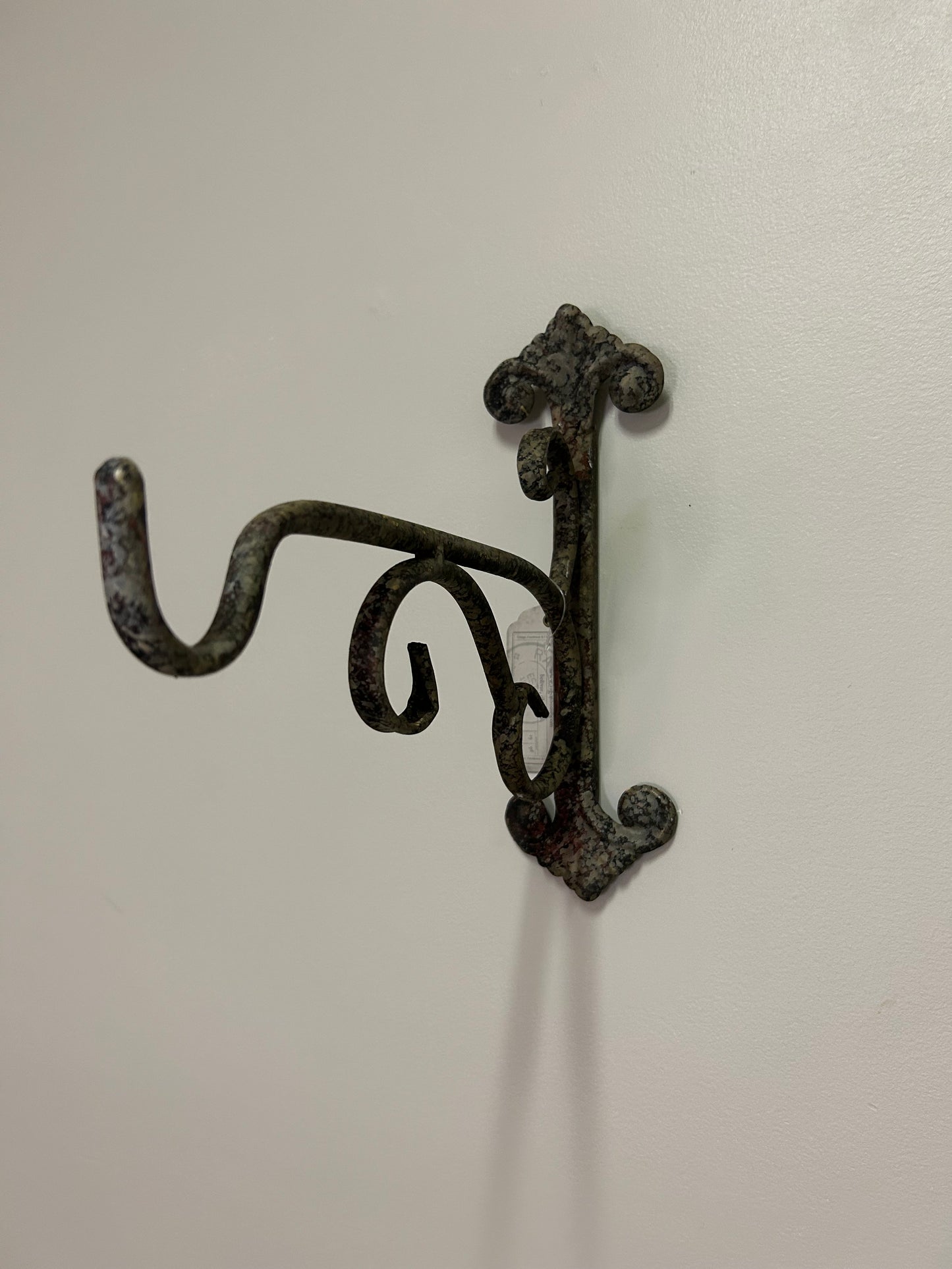 Mahogany Monroe Hook