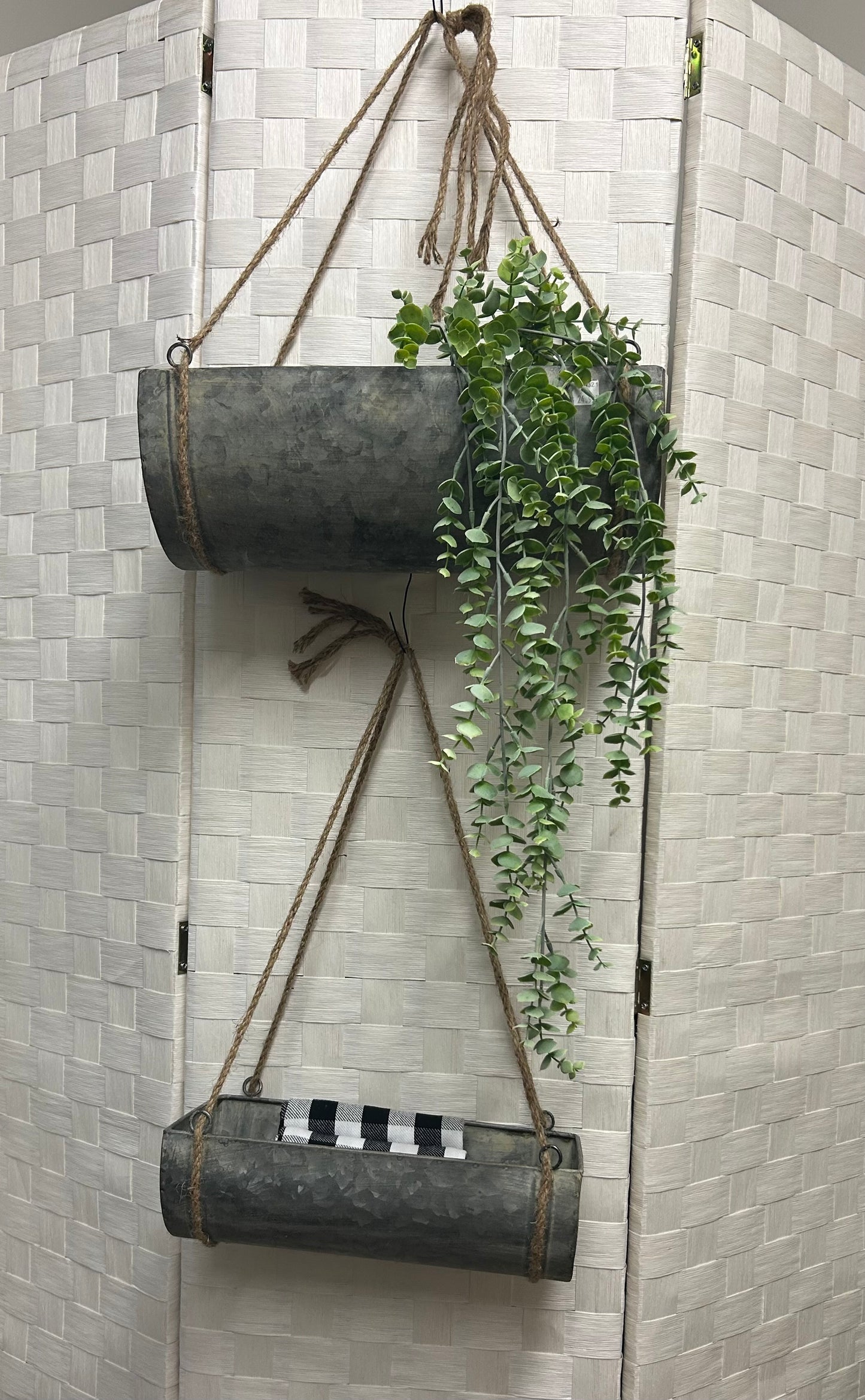 Metal Hanging Planters