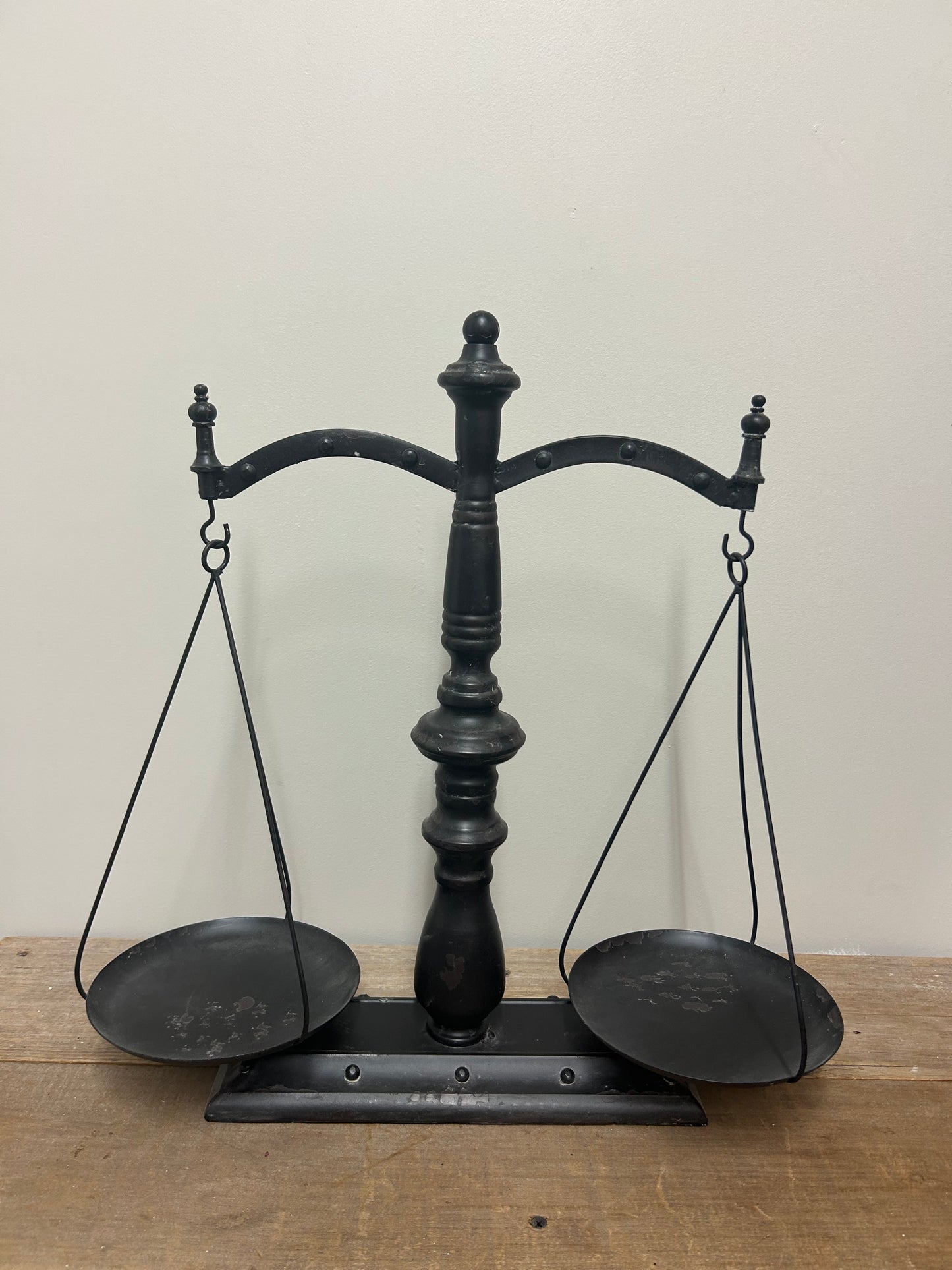 Metal Scale