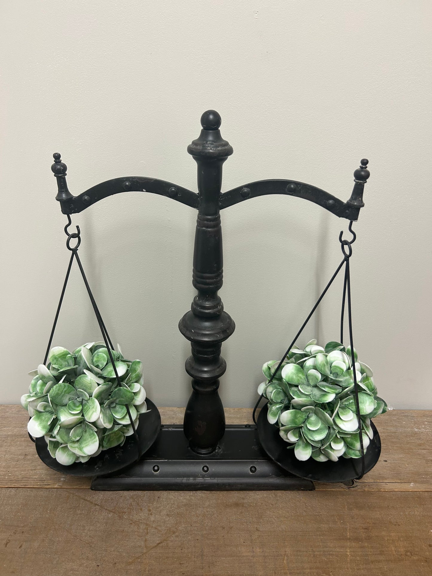 Metal Scale