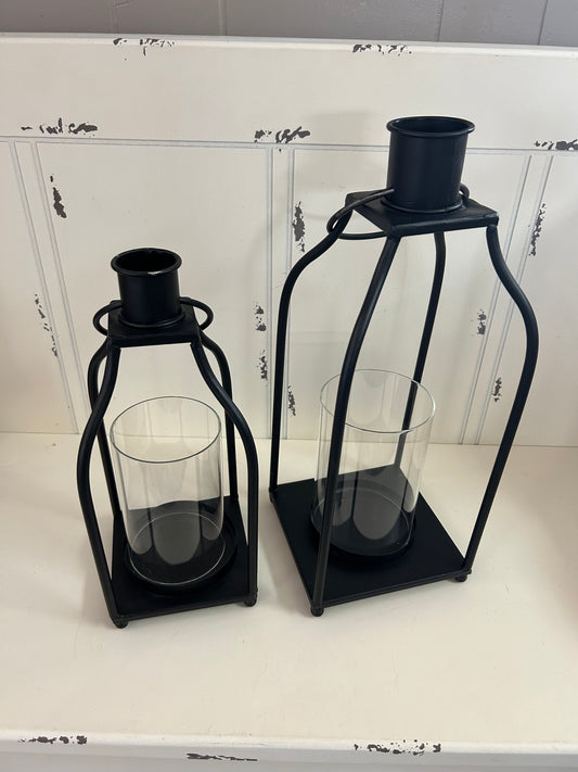 Black Metal Lantern